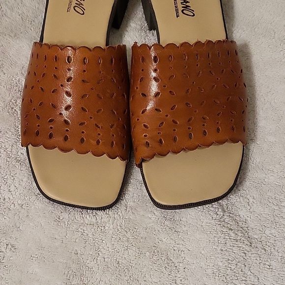 Romano sandals - Picture 13 of 16